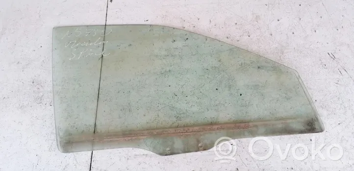 Mitsubishi Space Wagon Pagrindinis priekinių durų stiklas (keturdurio) 