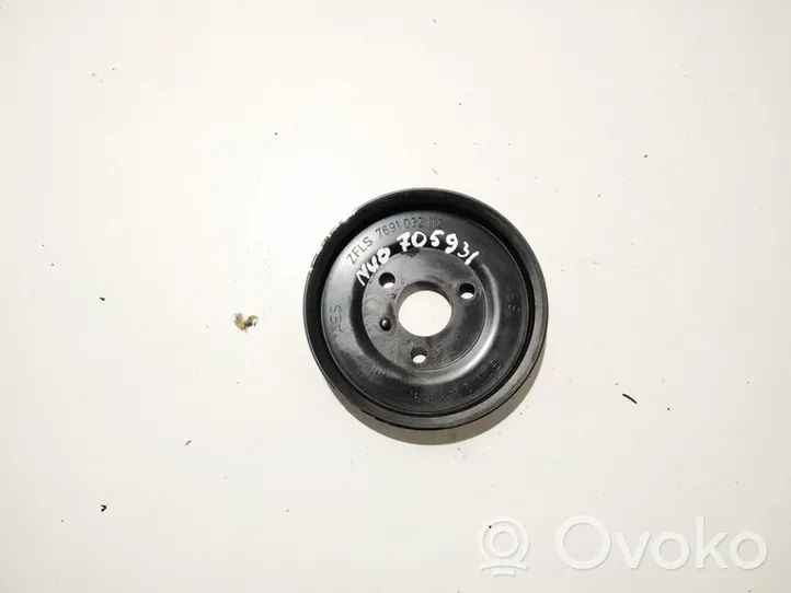 Land Rover Freelander Koło pasowe pompy wspomagania 7691032112