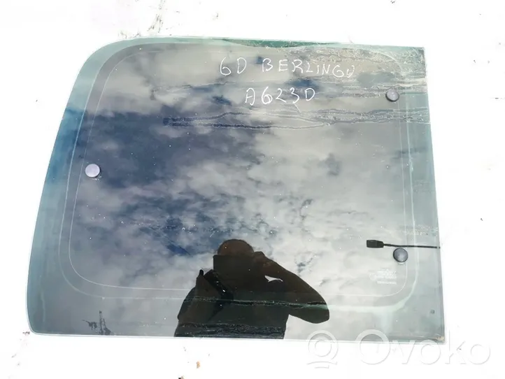 Citroen Berlingo Rear side window/glass 