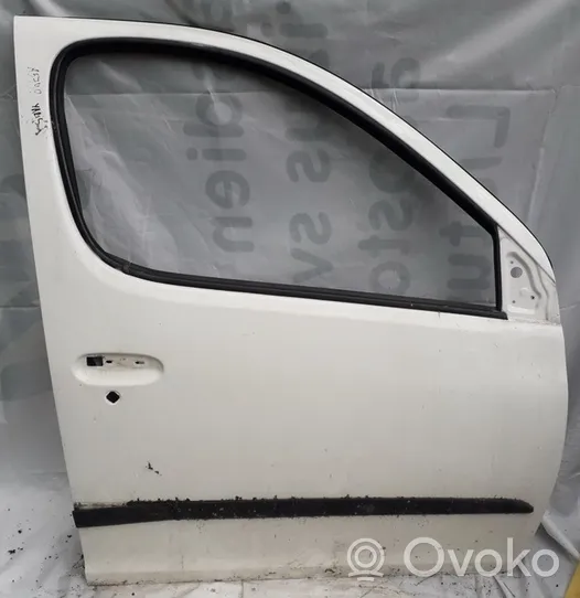 Toyota Yaris Verso Drzwi przednie 