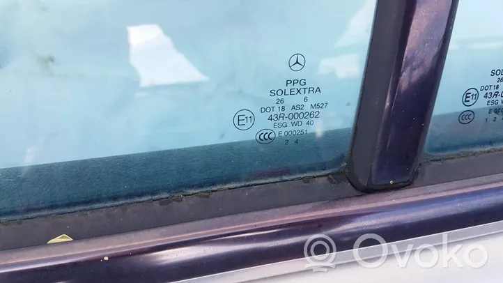 Mercedes-Benz C W203 aizmugurējo durvju stikls 