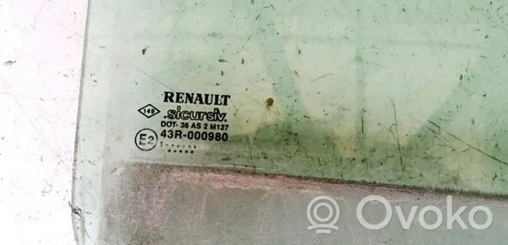 Renault Megane I Vetro del finestrino della portiera posteriore 