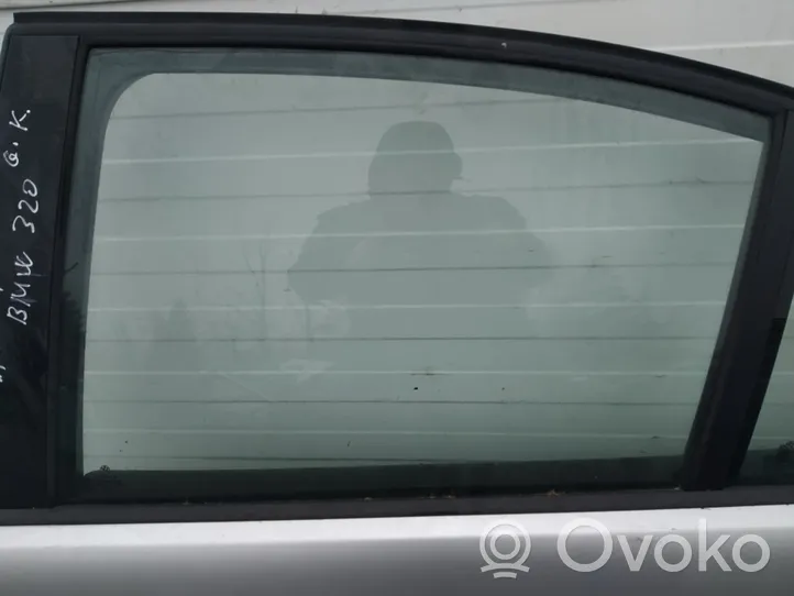 BMW 3 E90 E91 Vetro del finestrino della portiera posteriore 