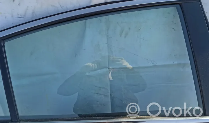 Mazda 6 Rear door window glass sidabrine
