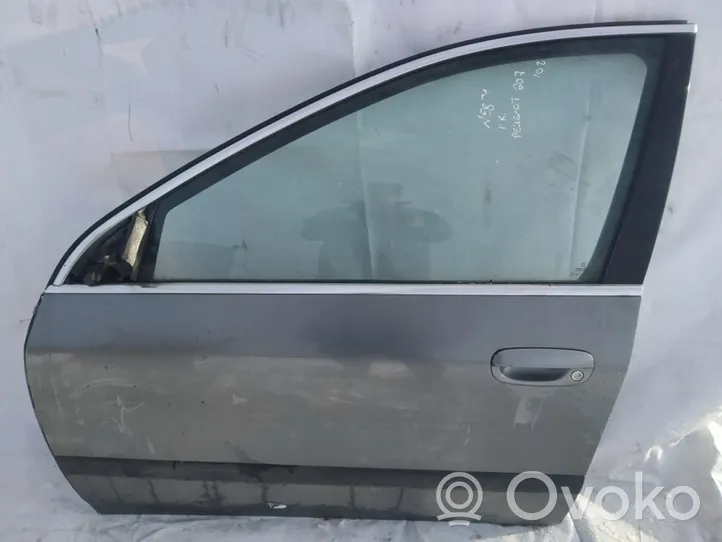 Peugeot 607 Drzwi przednie pilka