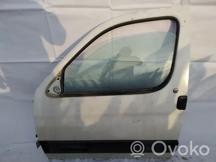 Citroen Berlingo Etuovi balta