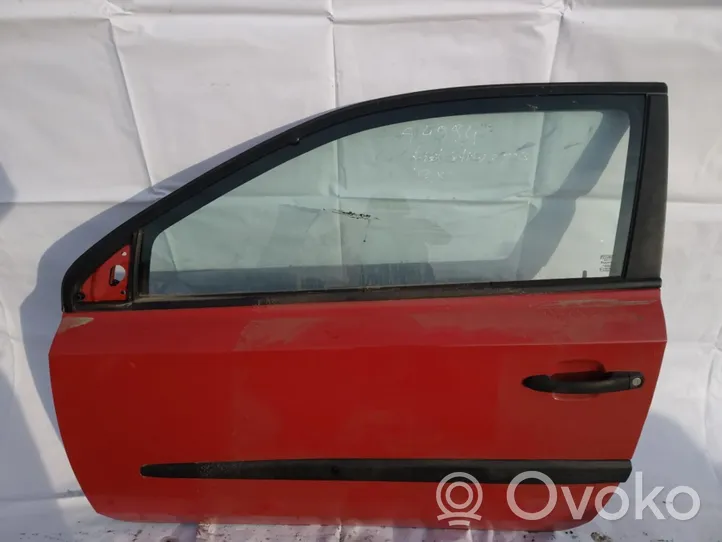 Fiat Stilo Portiera anteriore raudona