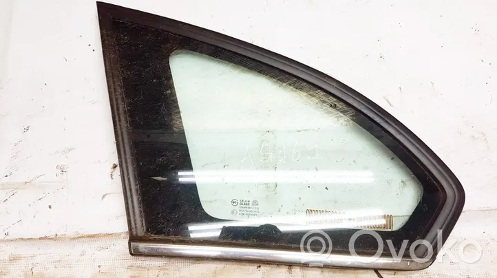 Chevrolet Captiva Galinis šoninis kėbulo stiklas 