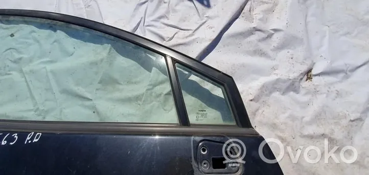 Toyota Corolla Verso AR10 Ventanilla de ventilación de la puerta delantera cuatro puertas 