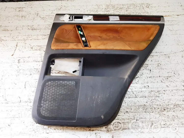 Volkswagen Touareg I Rear door card panel trim 