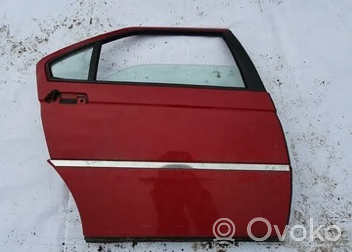 Alfa Romeo 164 Portiera posteriore raudonos