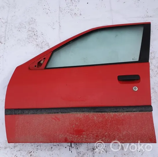 Peugeot 306 Portiera anteriore raudonos