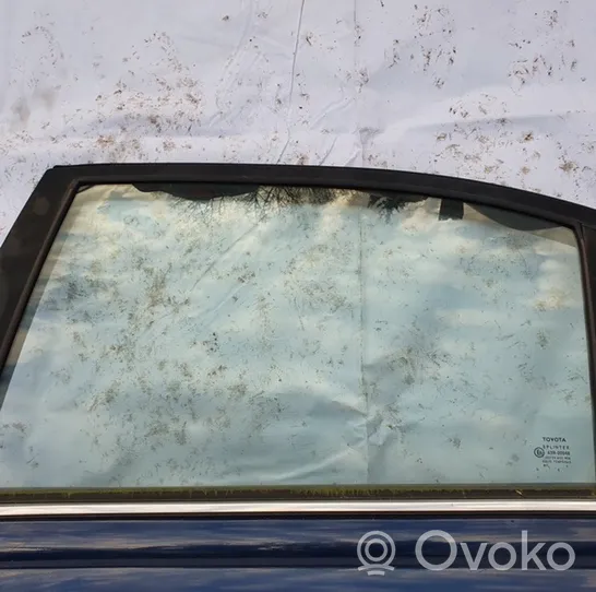 Toyota Avensis T250 Vitre de fenêtre porte arrière 