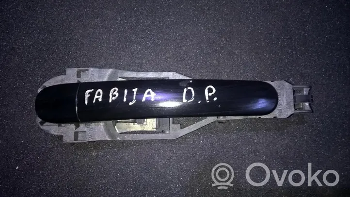 Skoda Fabia Mk1 (6Y) Klamka zewnętrzna drzwi 3b0837885