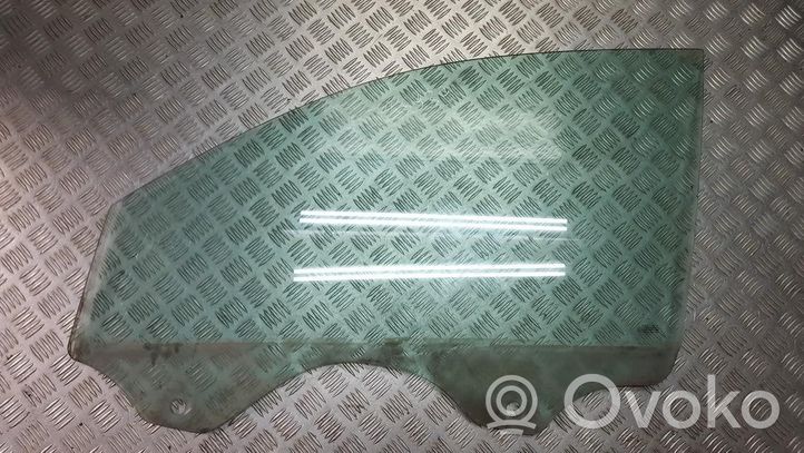 Volkswagen Touareg I Front door window glass four-door 