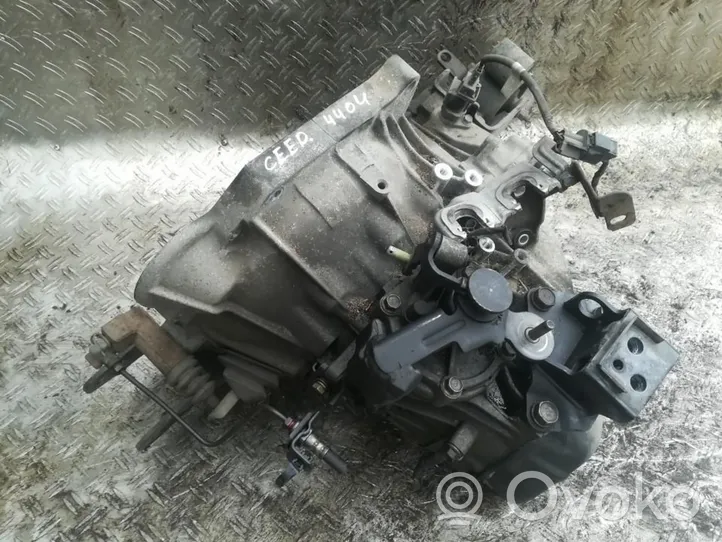KIA Ceed Manual 5 speed gearbox T9J5G