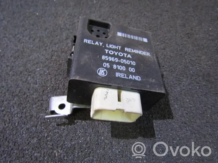 Toyota Carina T210 Sonstige Steuergeräte / Module 8596905010