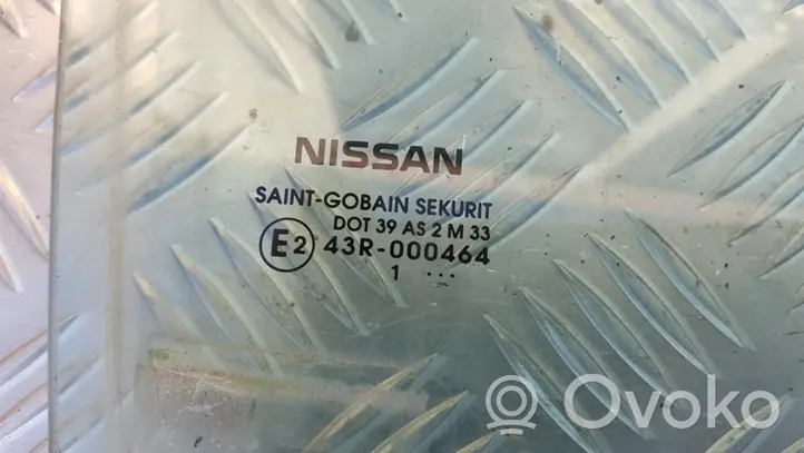 Nissan Note (E11) Szyba drzwi przednich 