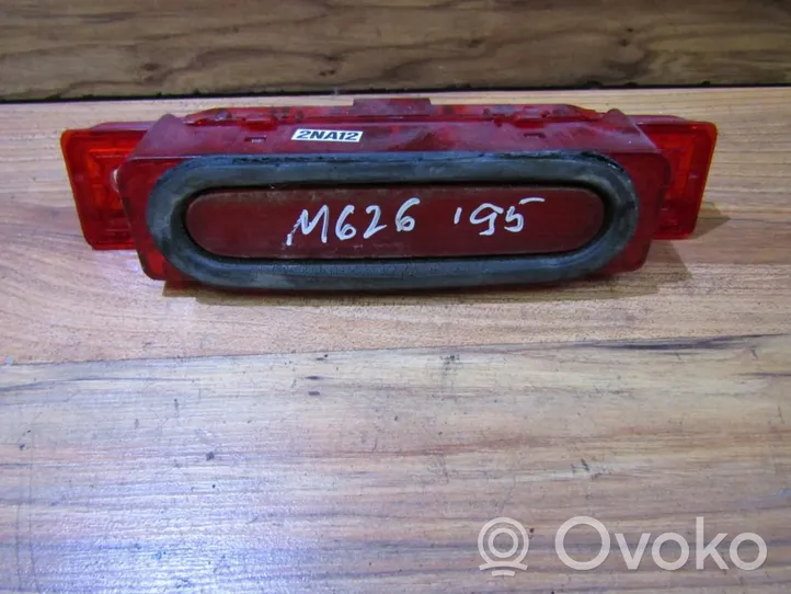 Mazda 626 Troisième feu stop 28661825