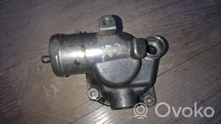 Mercedes-Benz E W210 Alloggiamento termostato a6112030875