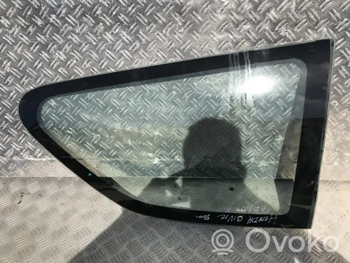 Honda Civic Rear side window/glass 