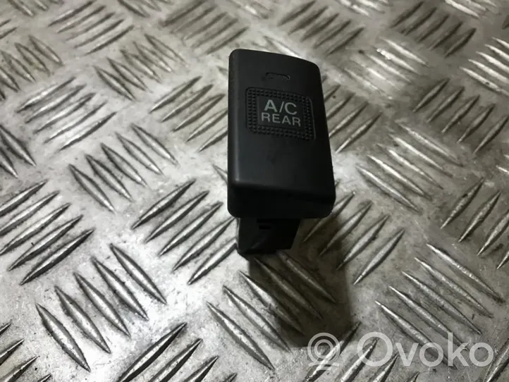 Hyundai Trajet Air conditioning (A/C) switch 