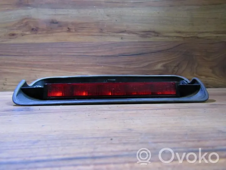 Ford Mondeo MK II Third/center stoplight 97bg13n408ce