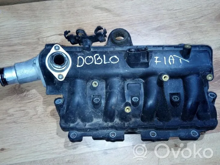 Opel Meriva A Kolektorius įsiurbimo 55189595