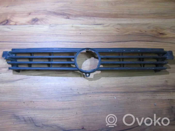 Volkswagen Caddy Front grill 