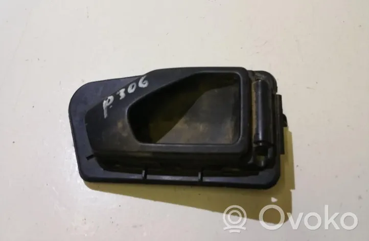 Peugeot 306 Rear door interior handle 9612535677