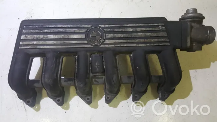 BMW 5 E39 Intake manifold 2248533