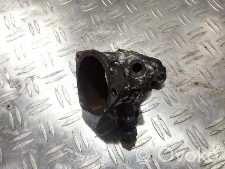 Opel Tigra A Tuyau de liquide de refroidissement moteur 90412717