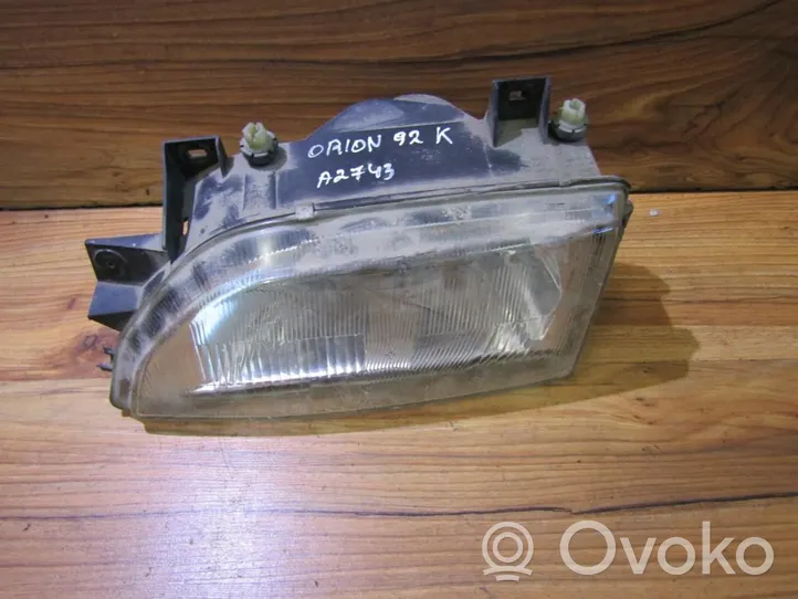 Ford Orion Lampa przednia 