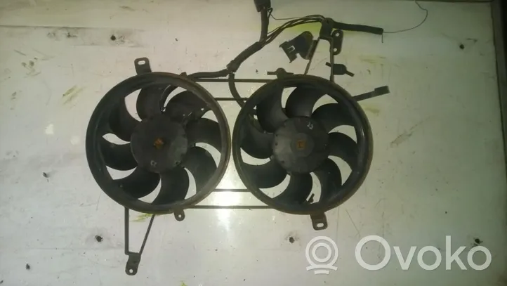 Fiat Marea Aro de refuerzo del ventilador del radiador 8125182C