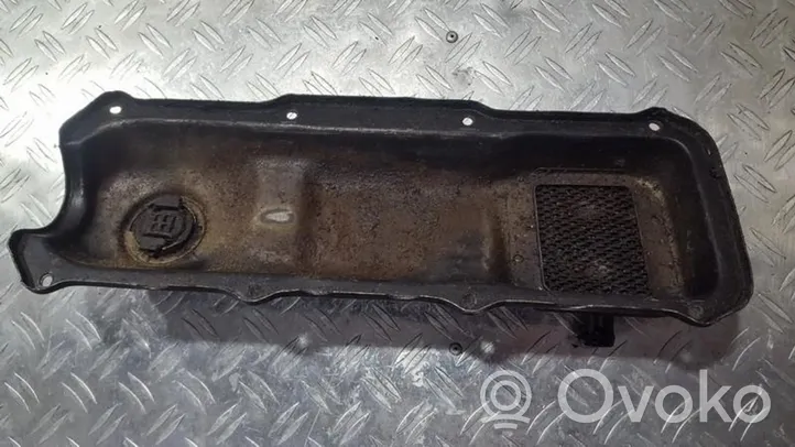 Volkswagen Golf III Rocker cam cover 