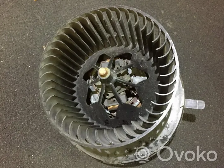 Volkswagen Golf V Heater fan/blower 