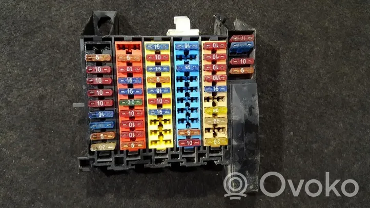 Audi A8 S8 D2 4D Fuse box set 4d0941824