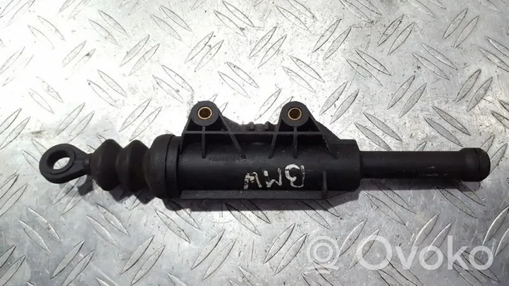 BMW 3 E36 Główny cylinder sprzęgła 