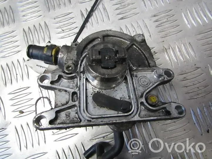 Opel Vectra B Vacuum pump 90531397