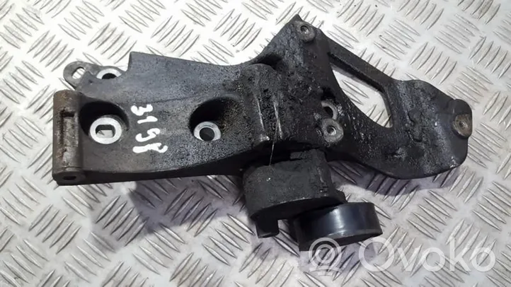 Renault Clio II Support, suspension du moteur 