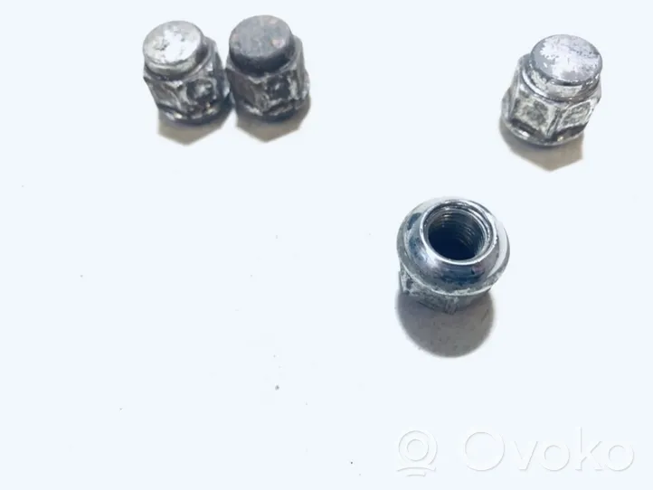 Honda Civic Nuts/bolts 