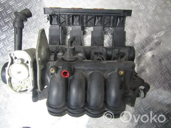 Mercedes-Benz B W245 Intake manifold A2661410201