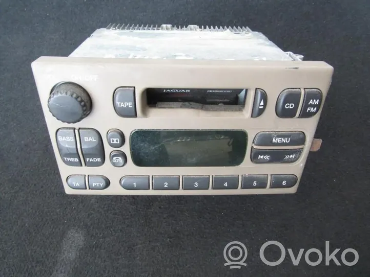 Jaguar S-Type Radio/CD/DVD/GPS head unit xr8f18k876bf