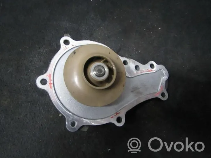 Volvo V50 Pompe de circulation d'eau 26739302