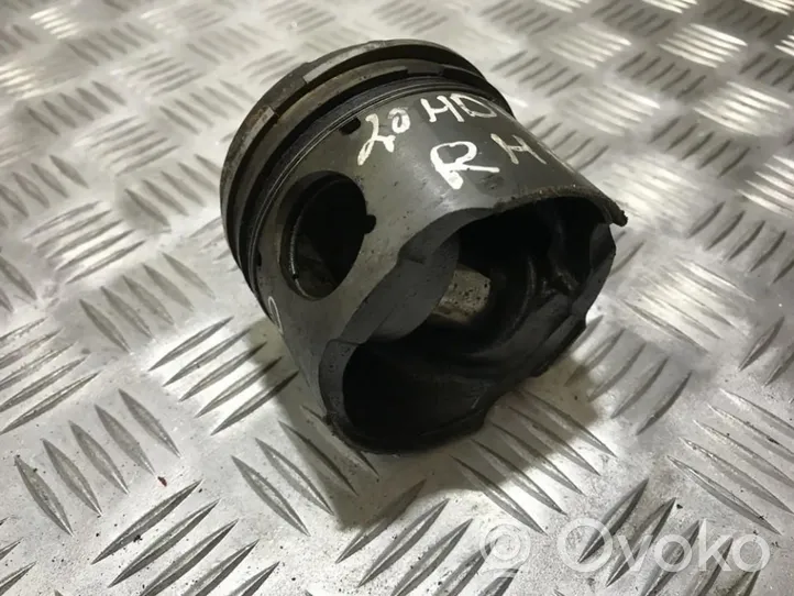 Citroen C8 Piston 