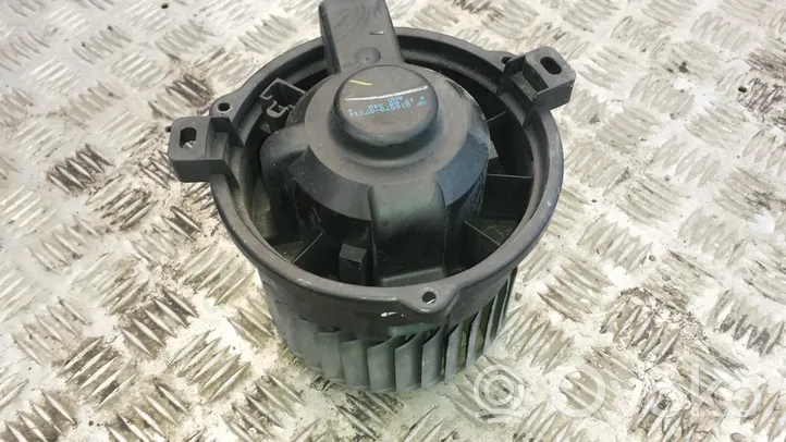 Mitsubishi Colt Ventola riscaldamento/ventilatore abitacolo 