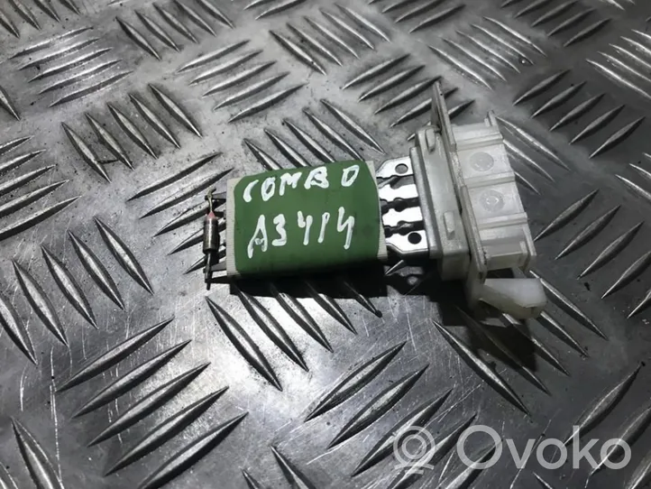 Opel Combo C Heater blower motor/fan resistor 