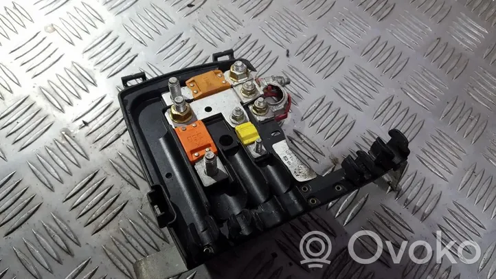 Peugeot 607 Câble de batterie positif 