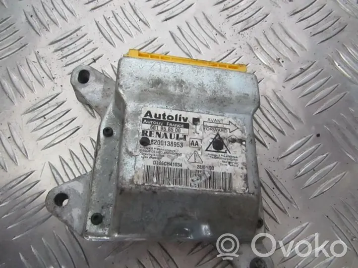 Renault Laguna II Airbag control unit/module 8200138953