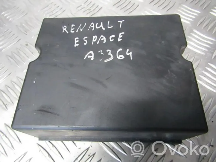Renault Espace II Boîte à fusibles 